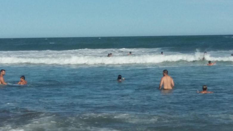 Se despide el feriado de carnaval con un día para disfrutar las playas de Miramar