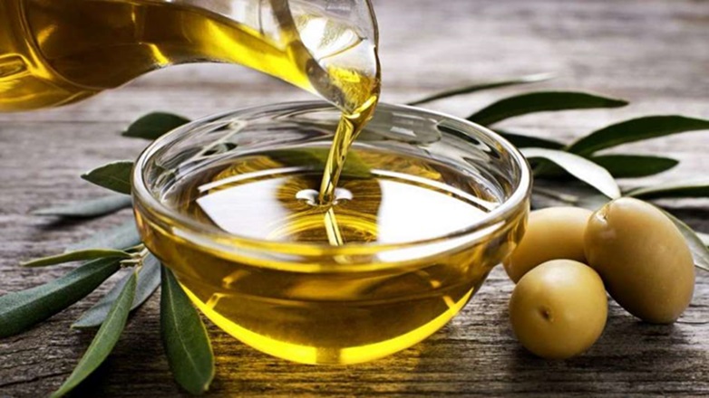 La ANMAT prohibió la comercialización de un queso cremoso y un aceite de oliva