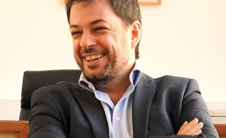 El subsecretario de la Presidencia tenía un millón de euros en un ex paraíso fiscal