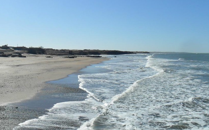 Mar del Sud, entre desembarcos misteriosos y un hotel con historia