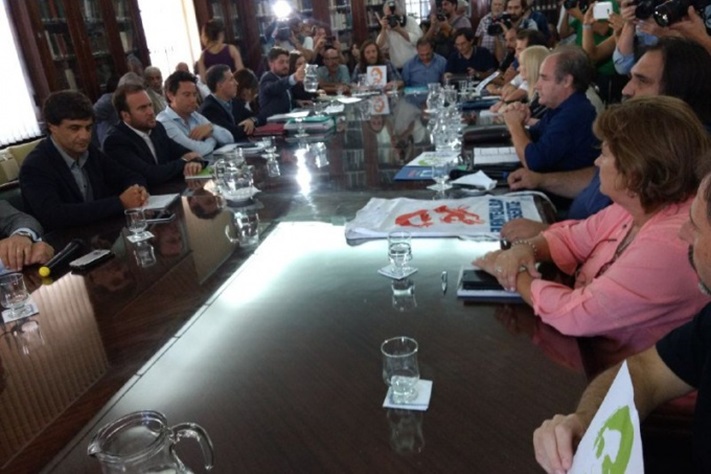Docentes anunciaron paro de 72 horas, tras rechazar oferta de Provincia de un 20,7% de aumento