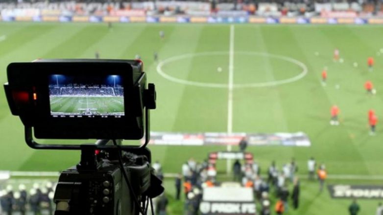 Lammens: “A fines de septiembre volverá el público a las canchas”