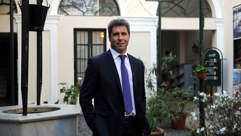 2019: Sergio Uñac, el viento del zonda empieza a sentirse