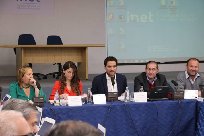 Empleado/as de la administración pública nacional se podrán capacitar en tecnologías digitales