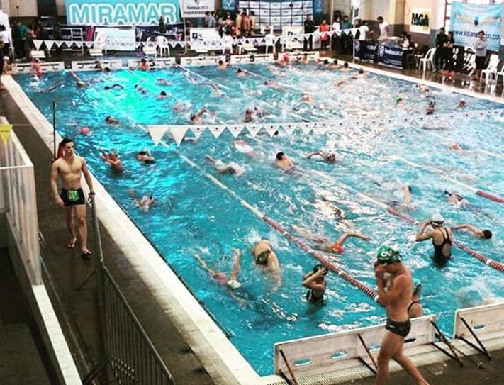 El torneo Provincial de Natación en Miramar para federados se lleva a cabo con todo éxito