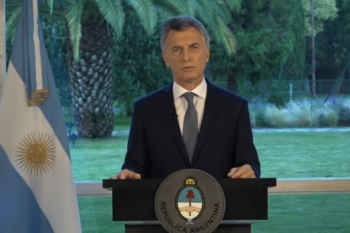 El Gobierno negocia con Alternativa Federal una declaración de 10 puntos básicos para enviar una “señal” a los mercados