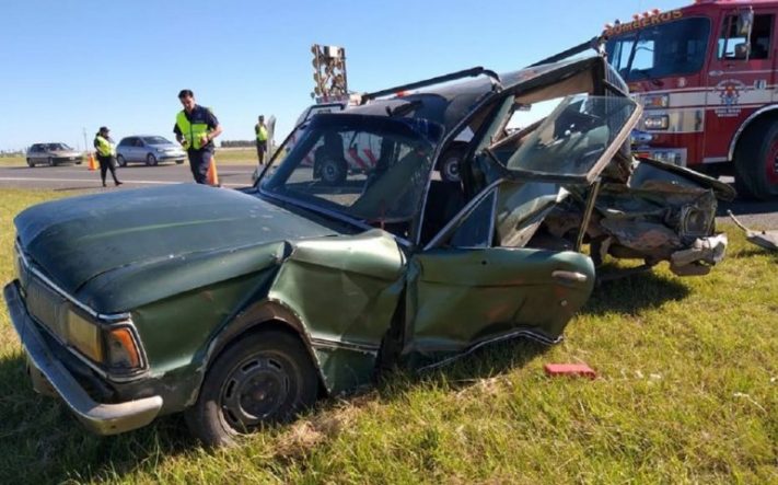 Violento choque en la Ruta 2: un hombre está grave