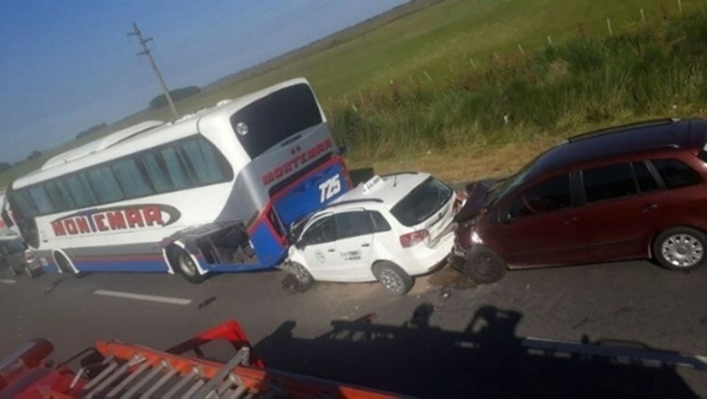 Pinamar: una cortina de humo provocó un choque en cadena: hay 12 personas heridas