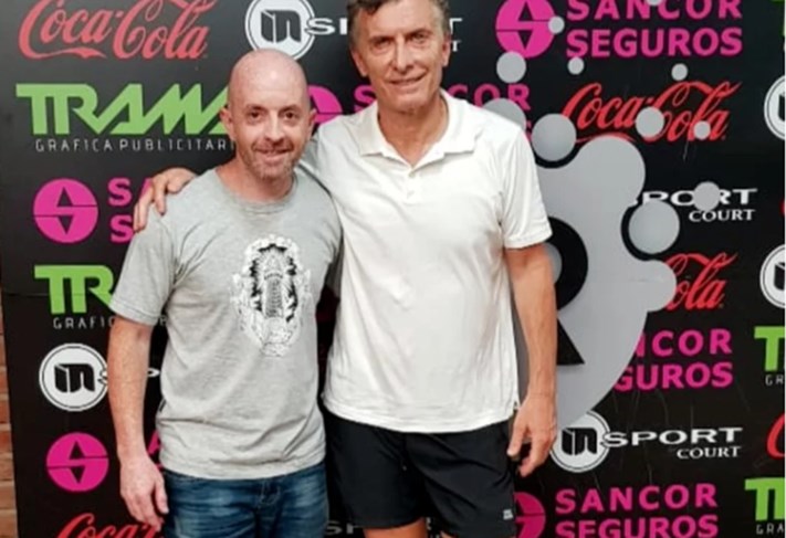 Mauricio Macri volvió a jugar al pádel en canchas marplatenses