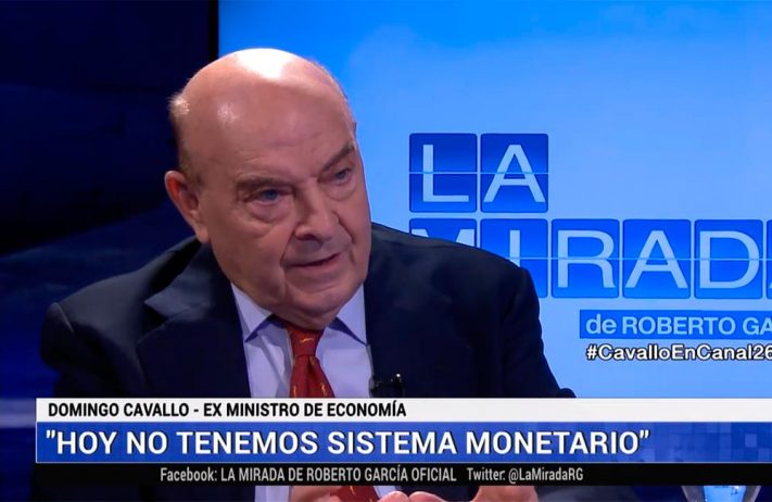 Reapareció Cavallo y recomendó: “Si fuera Macri, pactaría los contratos laborales en dólares”