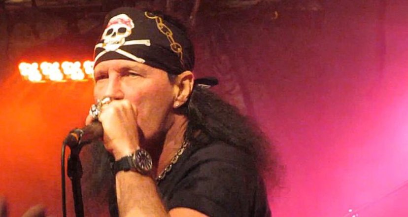 Ramón Bar: llega a Miramar por primera vez Dave Evans (primer cantante de Ac/Dc)
