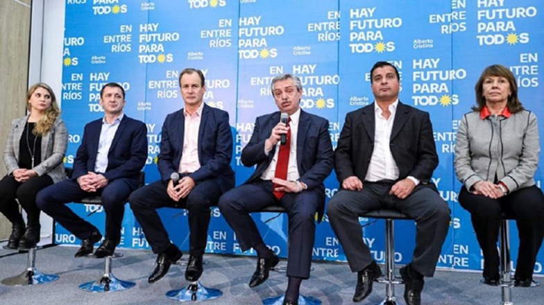 Alberto Fernández: “Cuando critico a Macri me responde el FMI”