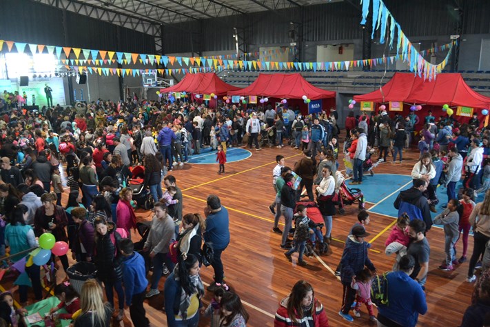 Gran festejo por el Día de la Niñez en Miramar y  Mechongué