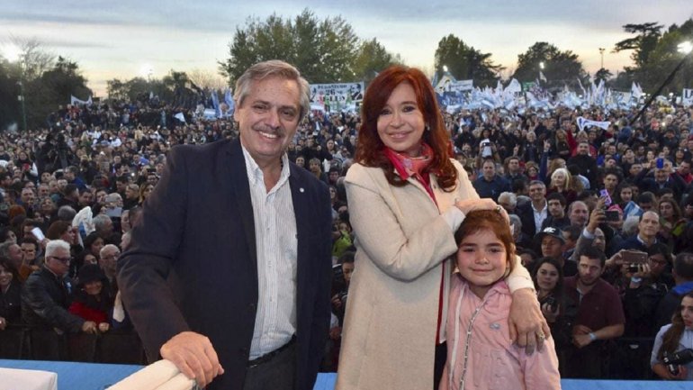 Alberto Fernández, Cristina y Kicillof cerrarán su campaña el jueves 24 en Mar del Plata