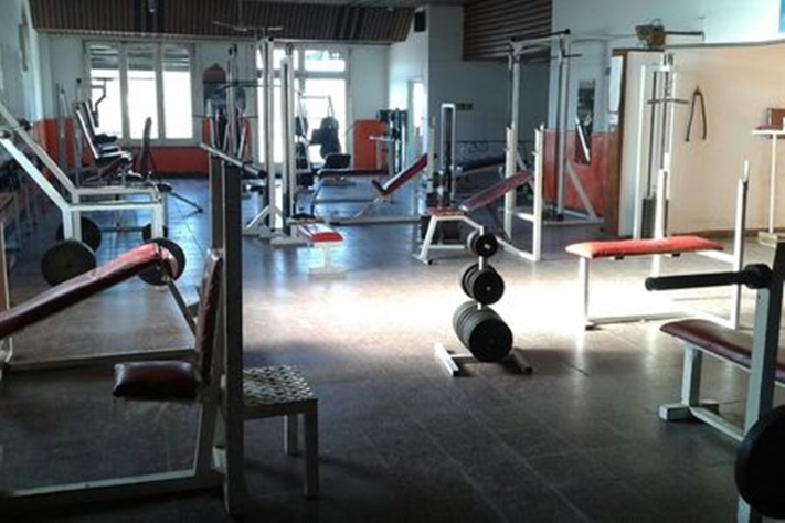 Turismo, gimnasios y clases presenciales tampoco estarán permitidas en la fase 5