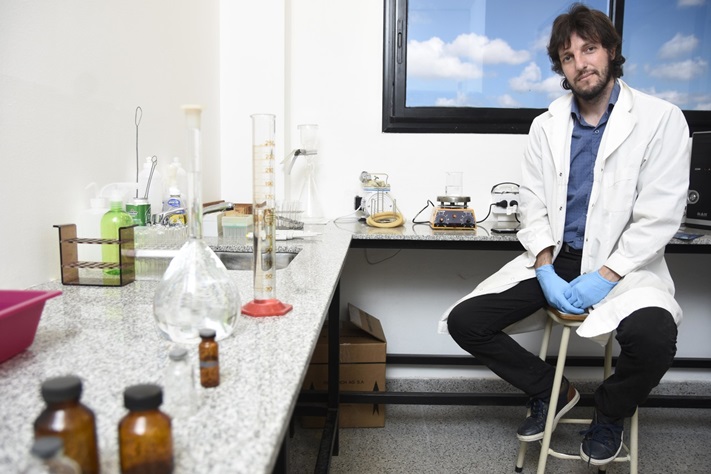 Laboratorio de la UNLP participa de un consorcio internacional para desarrollar drogas contra el covid-19