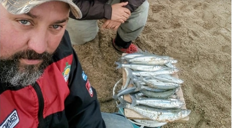 Pejerreyes panzones: los que más abundan en la playa de Miramar