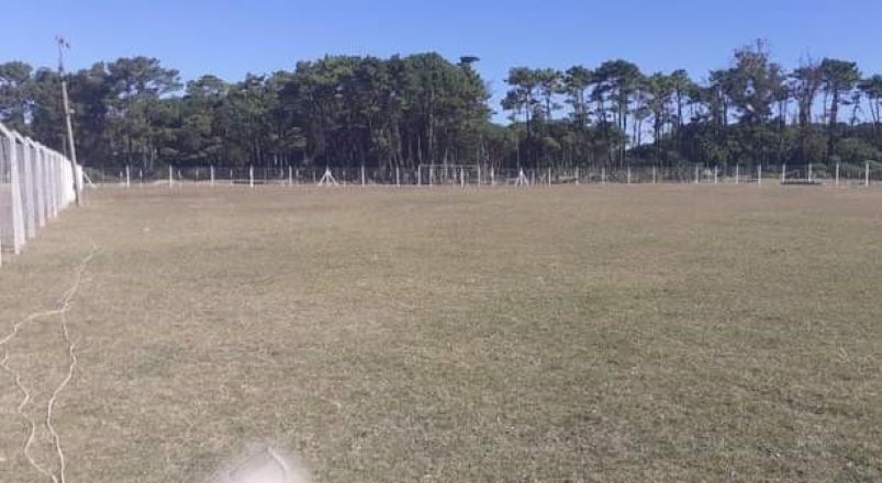 Miramar: el sueño de la cancha de Once Unidos cada vez  más cerca de ser realidad