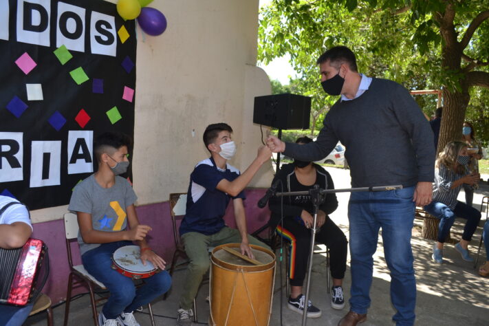 Inauguración del 4to año de secundaria en Mar del Sud
