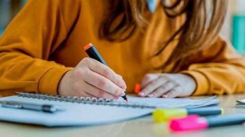 Becas Manuel Belgrano: quiénes pueden anotarse para cobrar el beneficio