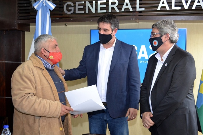 Intendente Ianantuony: “General Alvarado fue pionero en implementar esta ayuda”