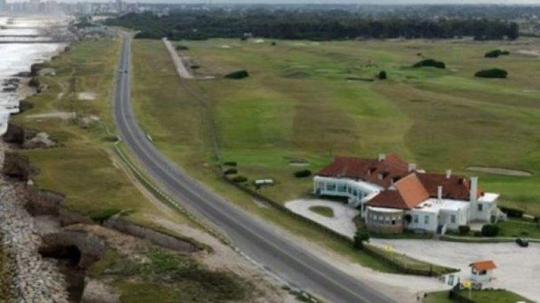 Miramar: un joven murió al caer con su auto desde un acantilado
