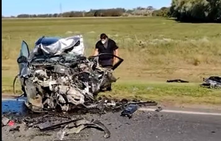 Terrible choque frontal en Ruta 88: Un joven de 21 años falleció y hay dos heridos