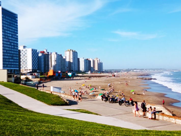 Temperatura récord en octubre: superó los 34 grados en Miramar y la región