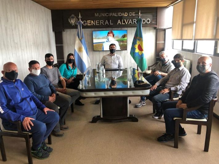 Miramar: Ianantuony recibió a dirigentes de hockey sobre patines