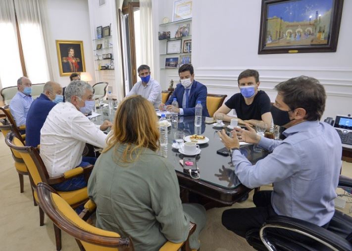 Kicillof recibió a intendentes de la costa atlántica. Estuvo presente S. Ianantuony