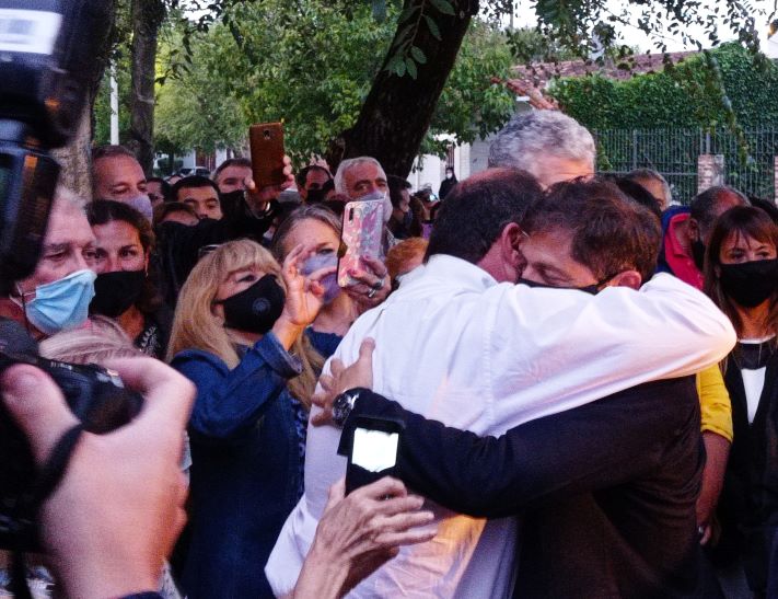 Habrá un “cabildo abierto” en Miramar con presencia de Kicillof