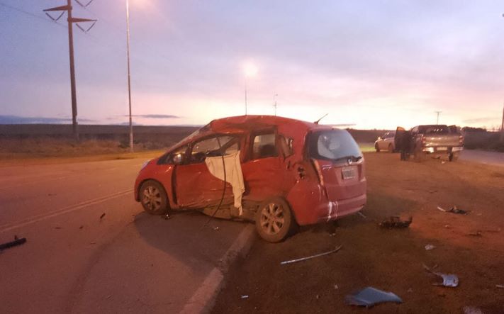 Murió un automovilista en un choque frente al acceso a Otamendi