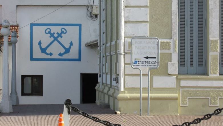 Narcolavado: Secuestraron miles de dólares, euros y vehículos de alta gama en allanamiento de Prefectura en Necochea