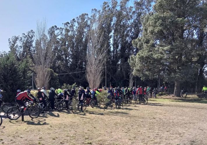 Otamendi: se hizo la presentación del Gran Premio de Rural Bike “Antonio Hernández”