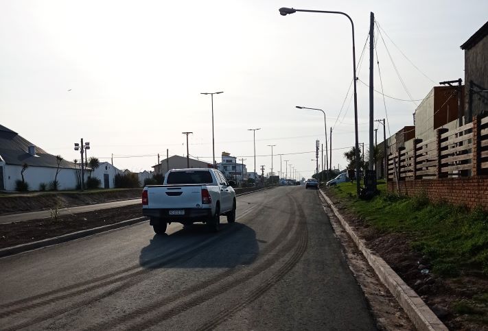 Miramar: se finalizó el asfaltado de la Av. 37