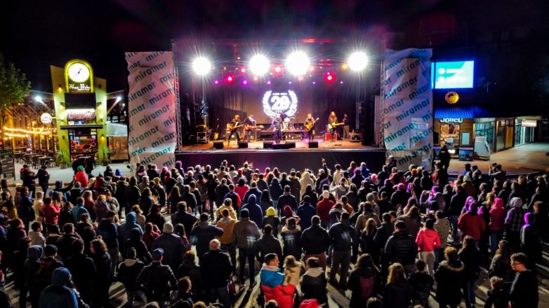 Miramar: se realizaron distintos shows en la peatonal