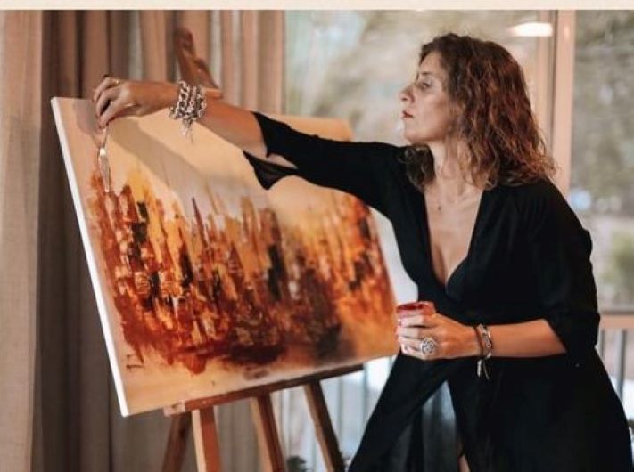 La artista miramarense Laura Carbajo expone en Francia