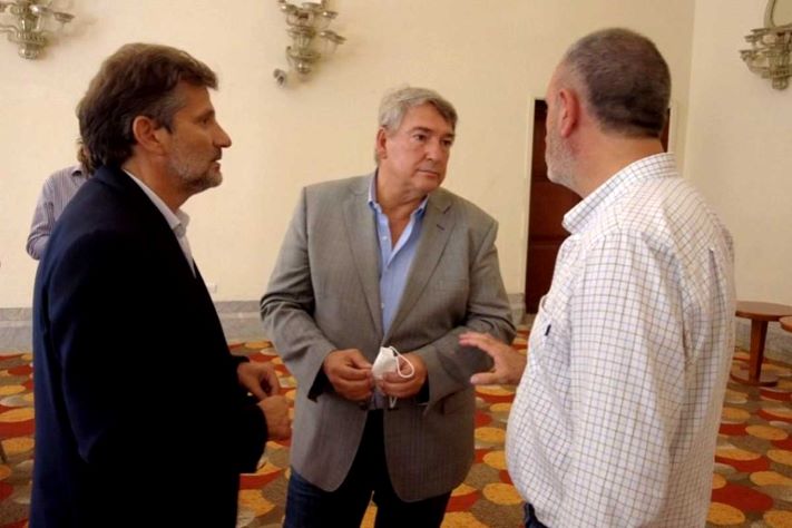 La Provincia firmó el convenio con la UNMdP por el boleto estudiantil gratuito