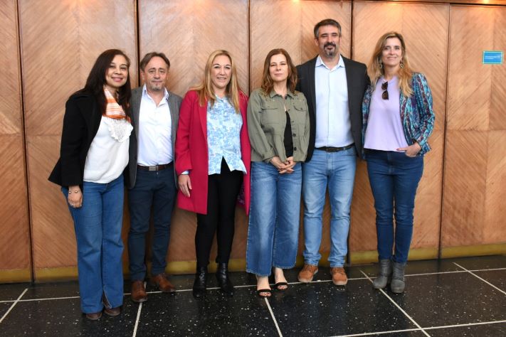 Miramar: visita de Florencia Saintout