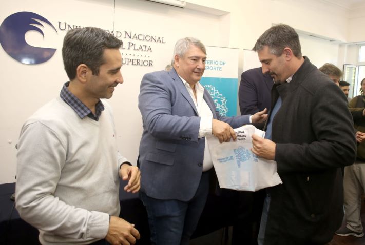 Entregaron los Pases Libres Multimodal para beneficiarios de Gral. Alvarado