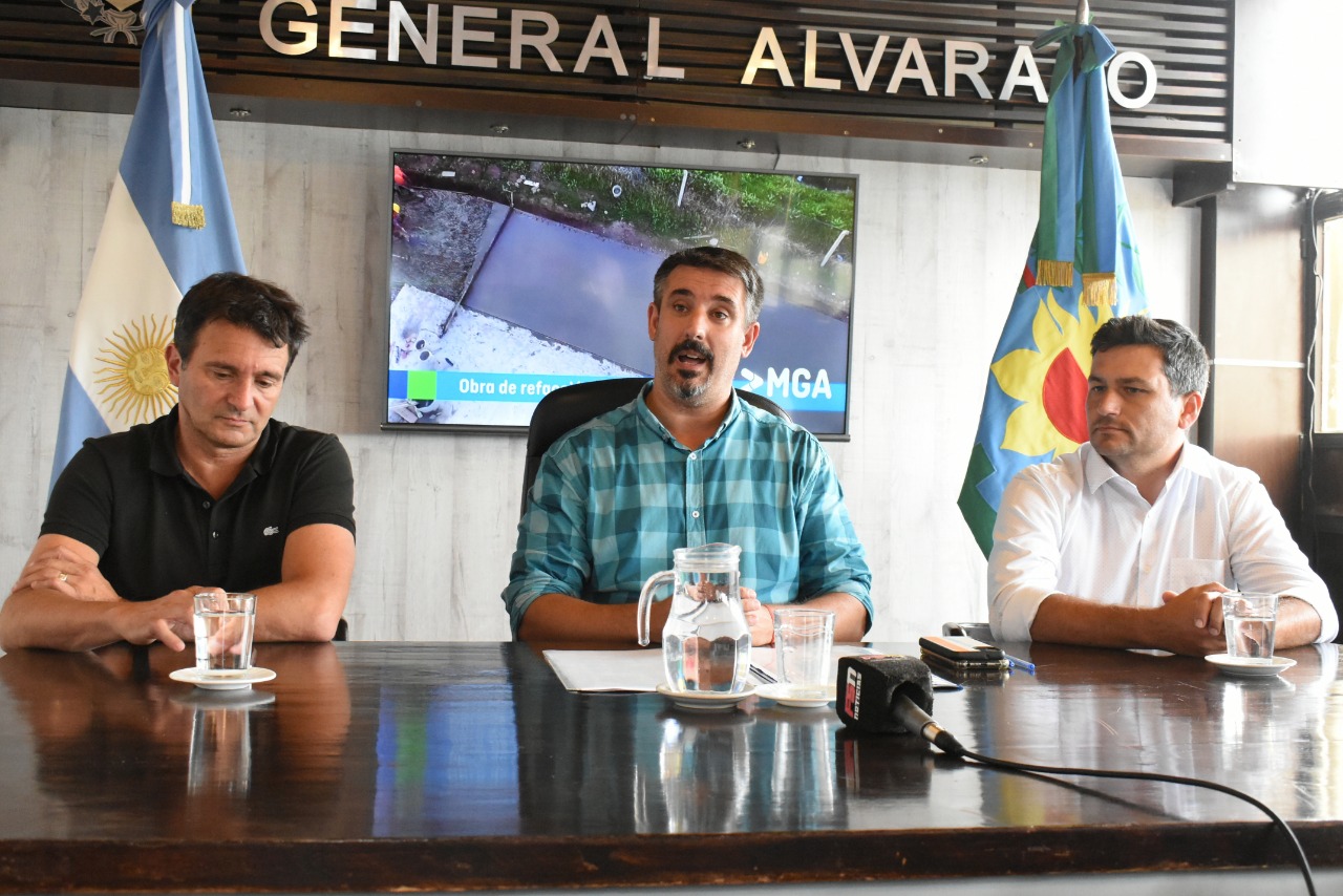 Gral. Alvarado: se presentó la segunda etapa del Proyecto Avícola