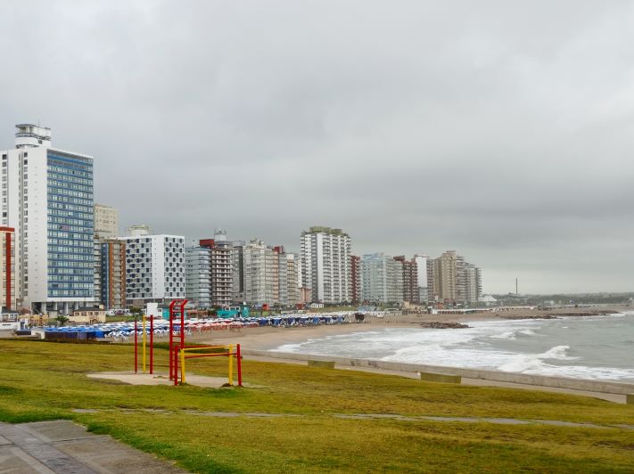 Miramar: febrero llega con lluvias