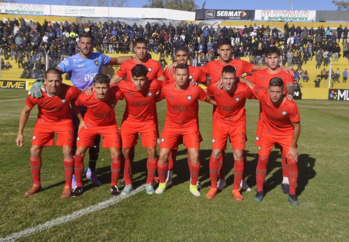 Federal “A”: Círculo detuvo su racha en Bahía Blanca