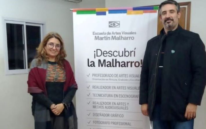 Ianantuony anunció gestiones para carreras de artes visuales para General Alvarado