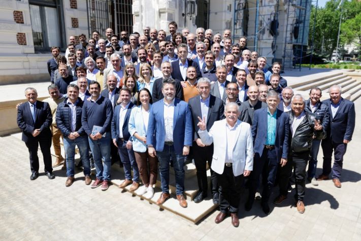 Reunión Massa-Kicillof: estuvo presente el intendente Ianantuony