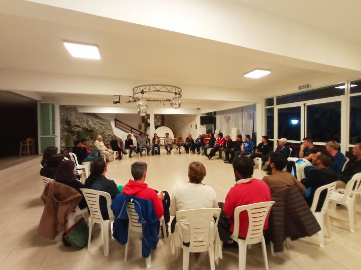 Miramar: Ianantuony encabezó la reunión con gente de la cultura de nuestro distrito