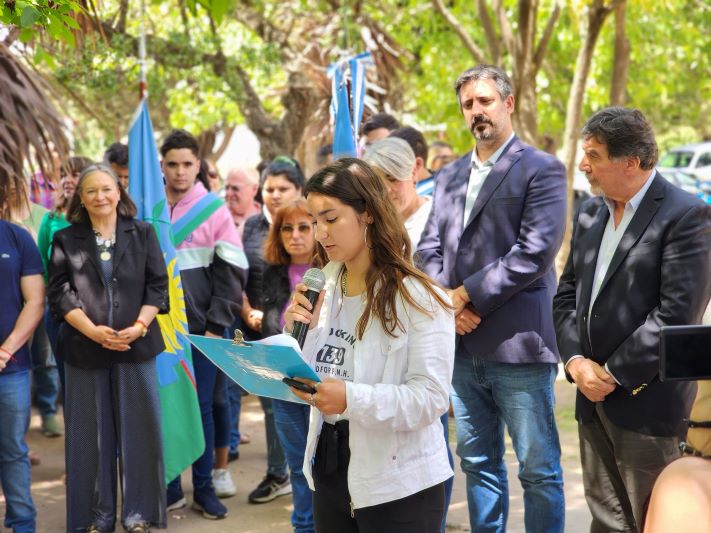Se inauguró la ampliación de la Escuela N°2 y se anunció la creación de Secundaria N°8 de Mar del Sud