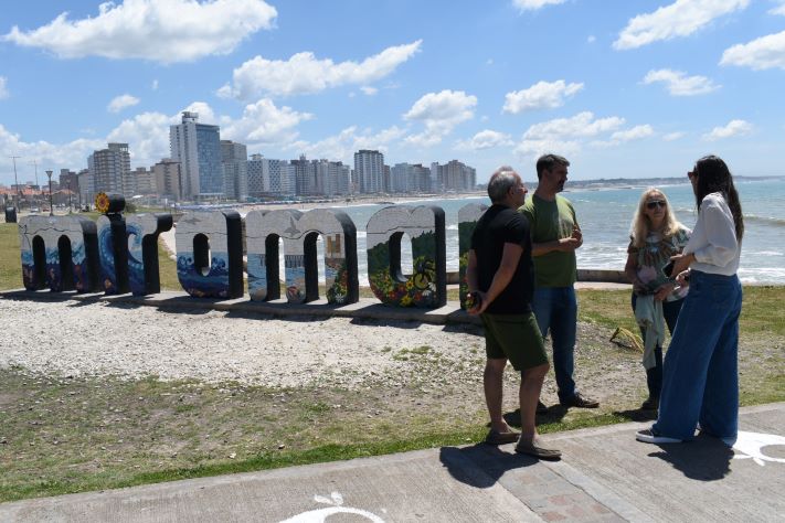 Miramar: Saint Gobain continúa su compromiso con las bienales de arte