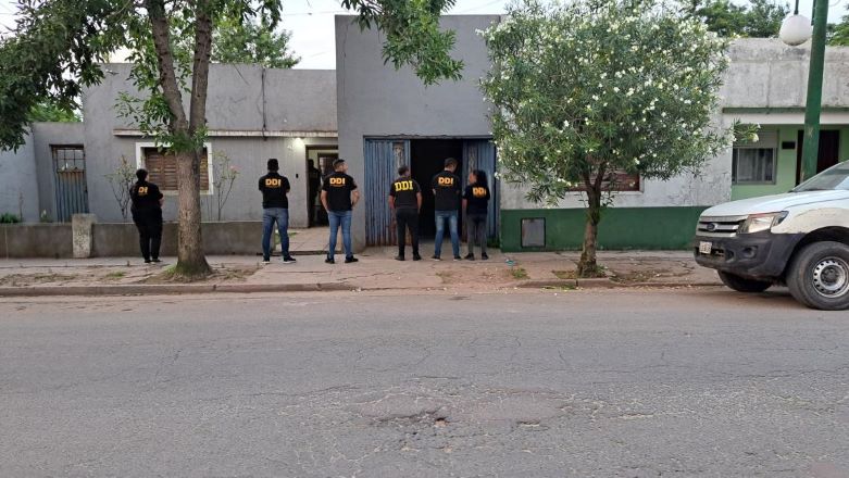Horror en Chascomús: encuentran el cuerpo de Diego Reddy y detienen a su hijo sospechoso del triple crimen