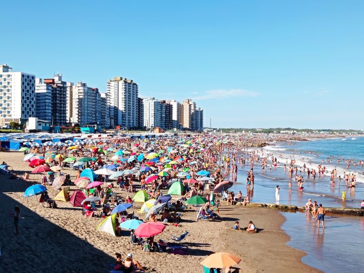 Aquí hace tanto calor: este jueves la máxima tocará los 33°C en Miramar y la región